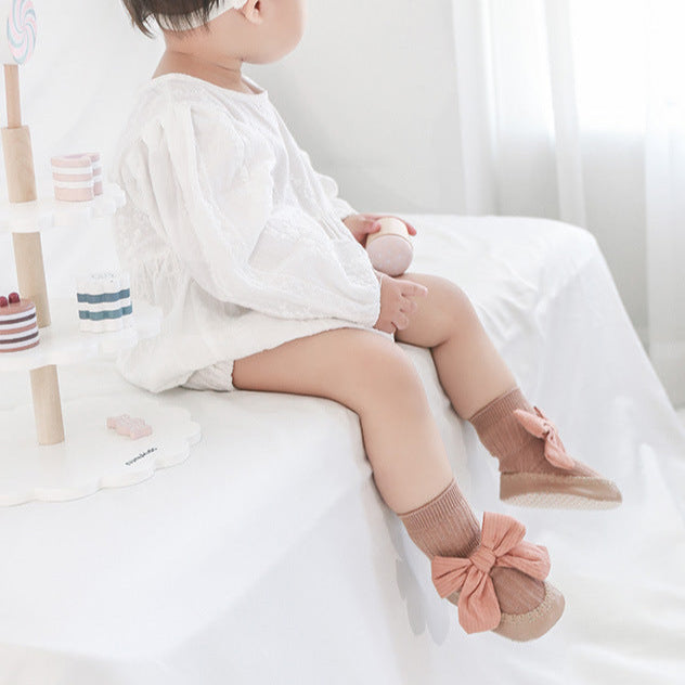 Little Charm Bow Shoes