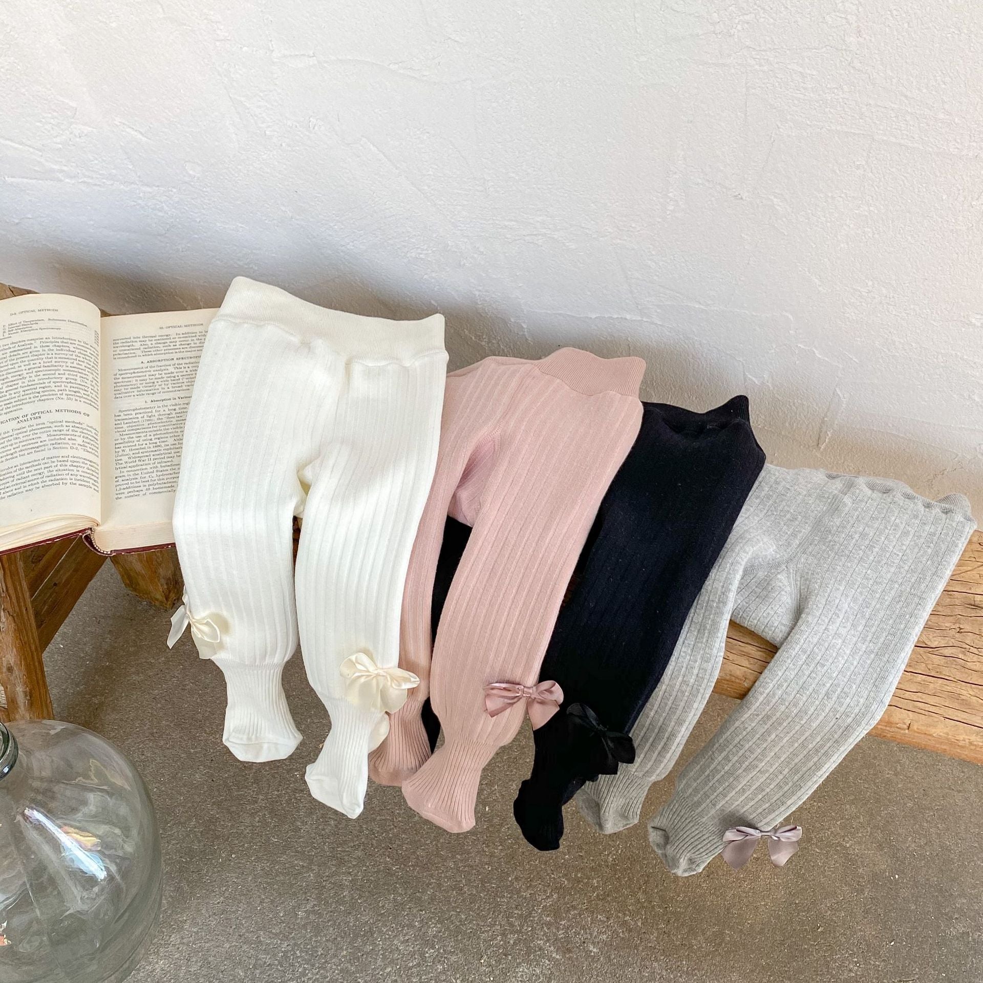 Fleece-Lined Bow Leggings